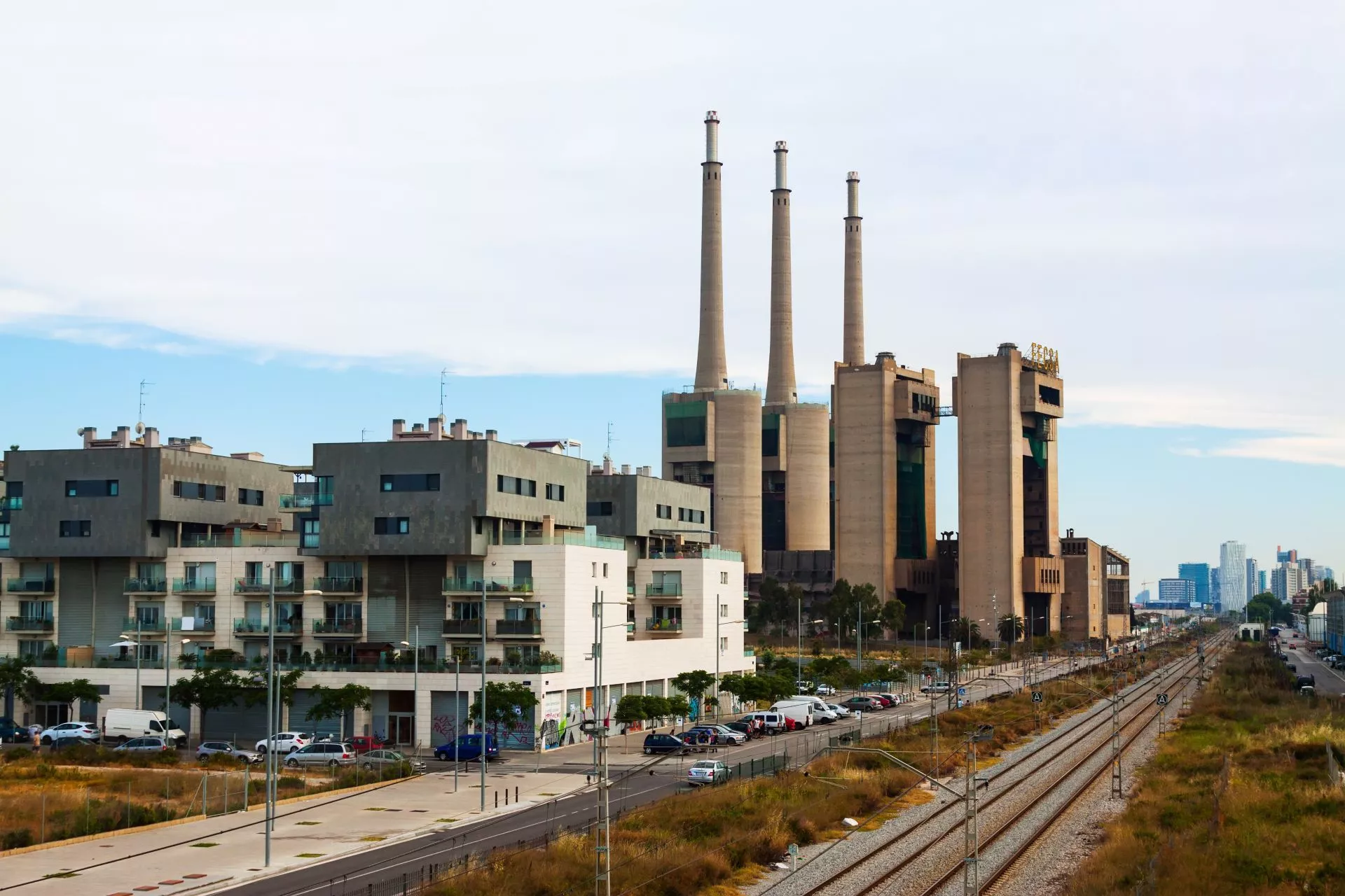closed-power-station-barcelona closed-power-station-barcelona